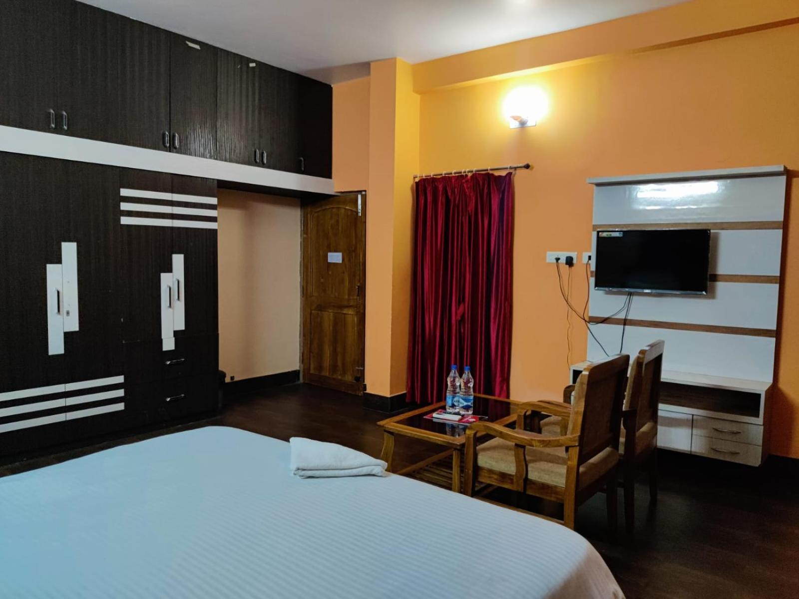 Chetan Inn Hotel Bhuvanéšvar Exteriér fotografie