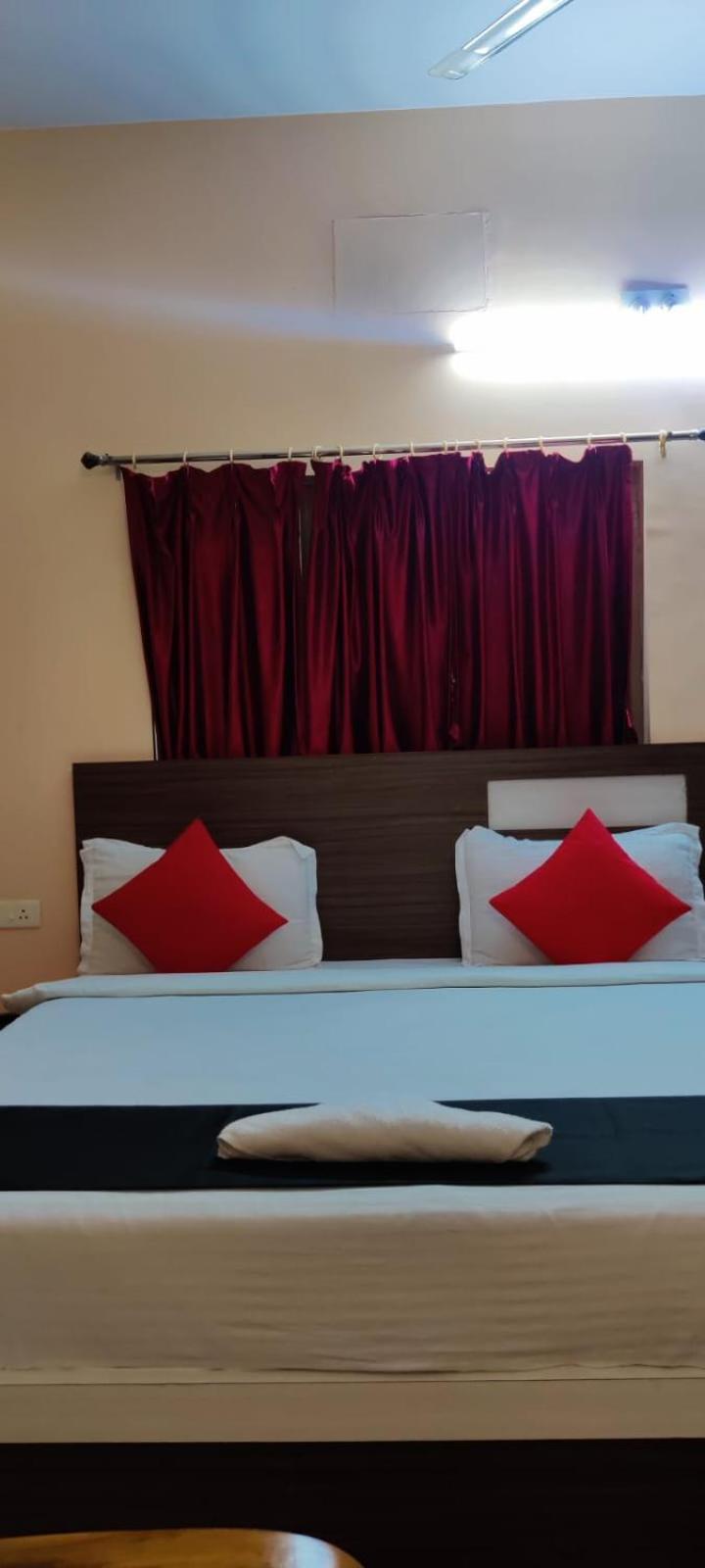 Chetan Inn Hotel Bhuvanéšvar Exteriér fotografie